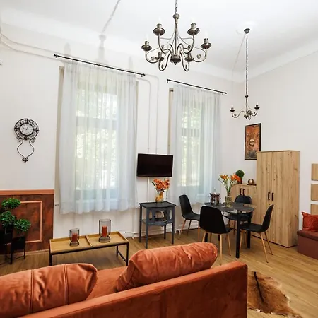 Szive - Becsi Szinek Apartman