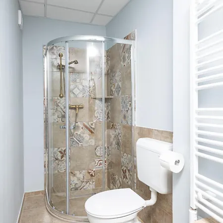 Szive - Becsi Szinek Apartman Apartment *