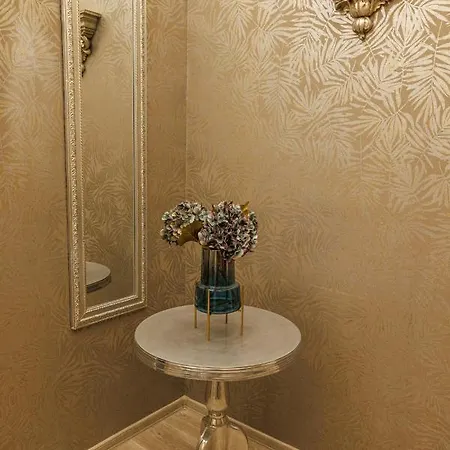 Szive - Becsi Szinek Apartman * سيغيد