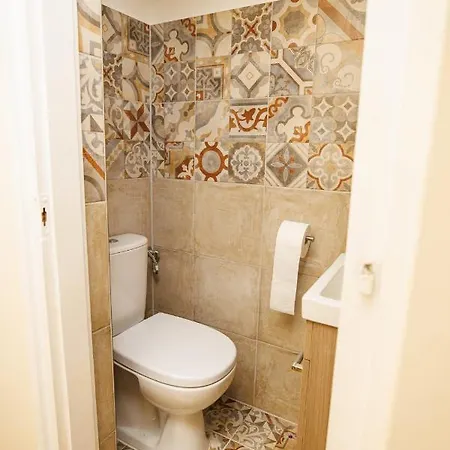 Apartament Szive - Becsi Szinek Apartman Segedyn