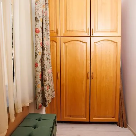 شقة Szive - Becsi Szinek Apartman سيغيد