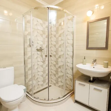 Szive - Becsi Szinek Apartman شقة
