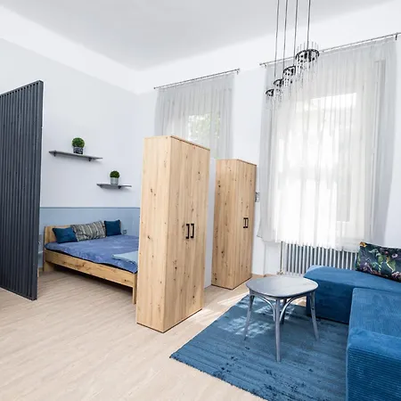 Apartament Szive - Becsi Szinek Apartman *