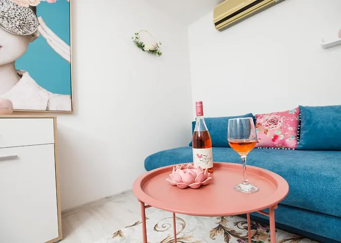 Szive - Becsi Szinek Apartman Apartament *