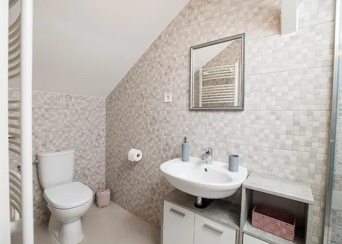 Apartament Szive - Becsi Szinek Apartman Segedyn